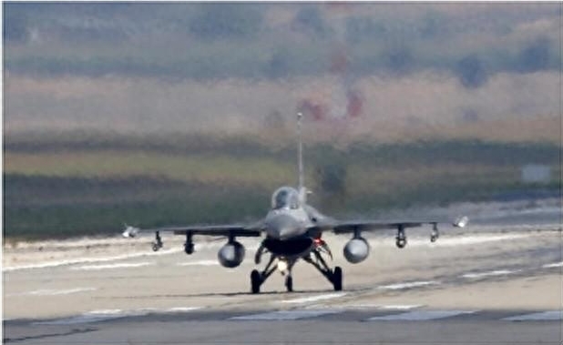 赤裸裸的利益交换？美国出售土耳其F-16战机换取瑞典入约“许可”