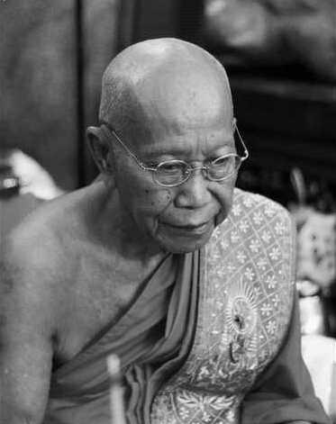 柬埔寨僧王圆寂，今日全国哀悼