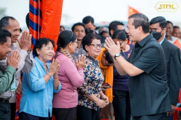 “为谋私利伤害柬埔寨！”洪玛耐首相怒斥台湾网红