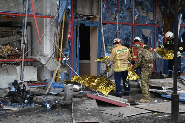 俄罗斯别尔哥罗德遭乌克兰导弹袭击，已致5死18伤